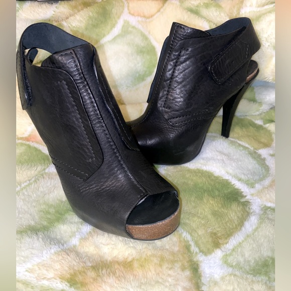 Pedro García open toe authentic leather booties - Picture 2 of 4